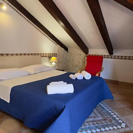 Bed & Breakfast Domus Liberty Luxury House